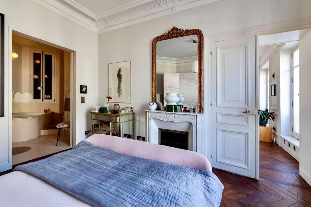 Lux Art Deco, Voltaire Apartment Paris