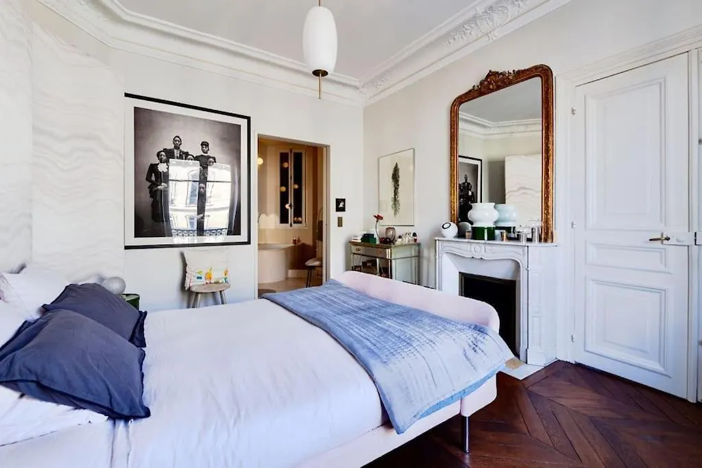 Lux Art Deco, Voltaire Apartment Paris